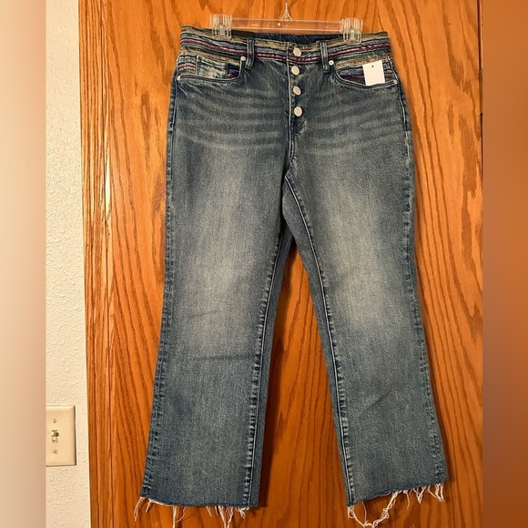 BlankNYC The Varick Kick Flare - NWT - Size 30 - Picture 3 of 15